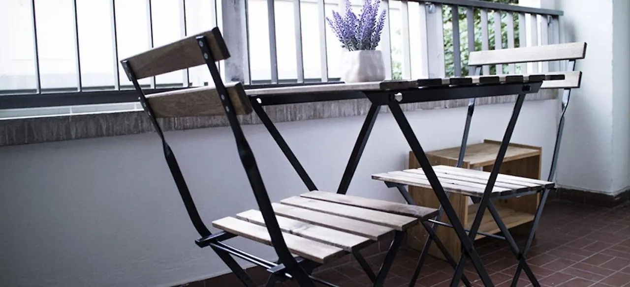 Kamchu Apartments: Viale Libia Rome Guest house